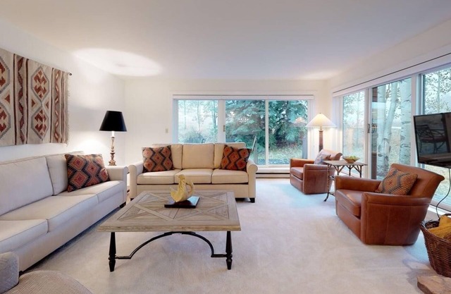 Villas at Snowmass Club - 1101