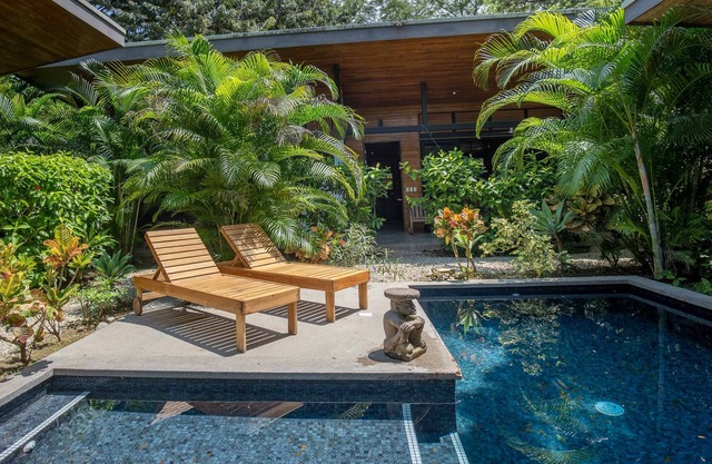 VILLAS NIMBU/CARAO Nosara- very mature jungle garden