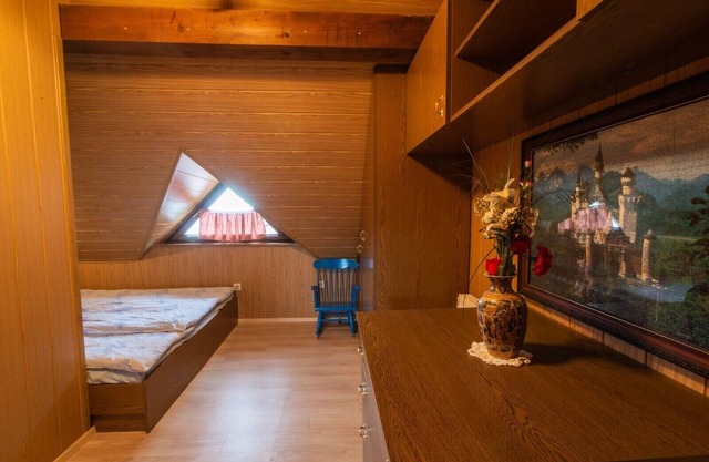 Vineyard Cottage Hocevar