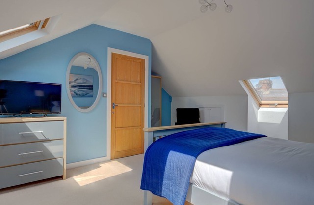 Violet Cottage, Deluxe cottage City Centre with free parking