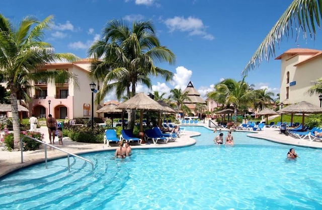 *VIP Member Sandos Playacar Resort*