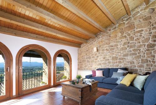 Vistas de ensueño y chimenea - Casa de las Letras