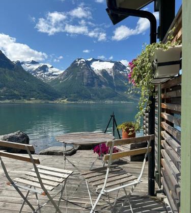 Vollsnes Feriehus