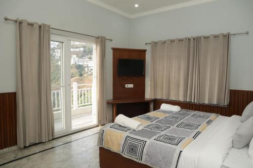 Voyager's Cottage - 05 Mins from Mall Road # Own Parking # Mountain View Rooms