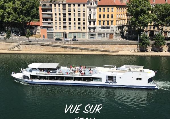 Vue sur l'eau