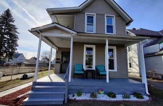 W33 Entire House| 6BR | Sleeps upto 14!
