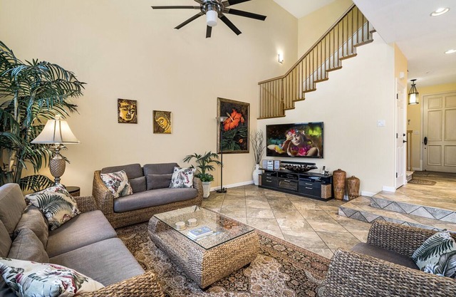 Waikoloa Colony Villas 204-Golfers Retreat with Gold Golf Membership Discount