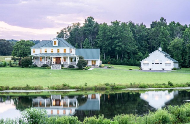 Walden Hall - Live In Luxury