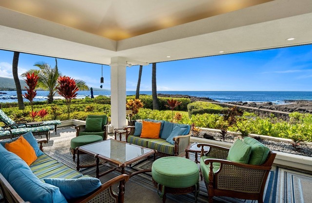 🏖️Walk to Keiki Beach! Spectacular Oceanfront | Unbeatable Views & Location