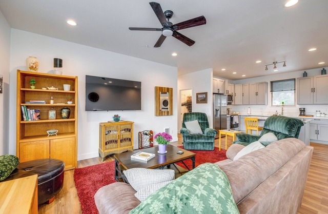 Walk to Marina: Tillamook Bay Apt w/Water Views!