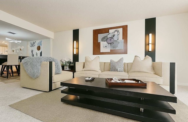 Walking Distance to Galleria | 2BR/2BA