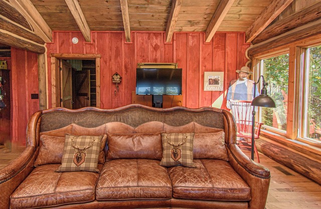 Walnut Hill Lodge
