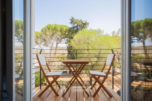 Wanderlust Experience Waves Lux Apartments