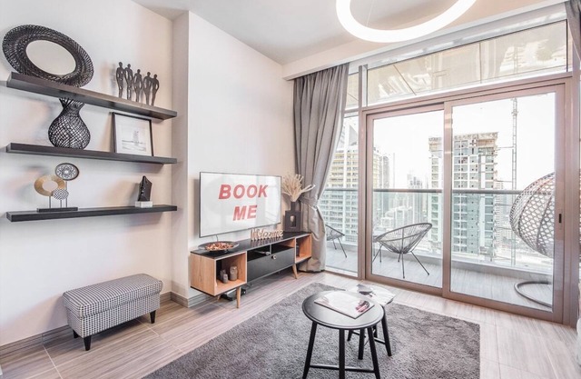 Warm 1-Bedroom Family-Friendly Aparment in JLT