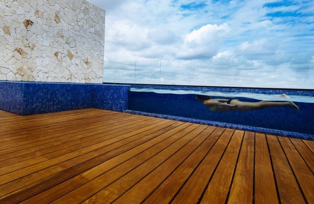Warm 2BR Condo by Happy Address