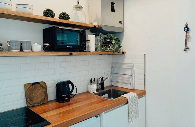 Warm study in the Historic District of San Telmo