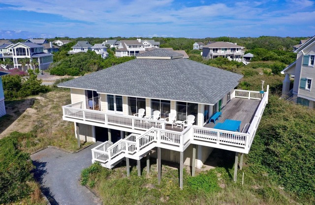Washashore - South Beach Oceanfront Home w/Views, Wraparound Deck, Tons of Natural Light, BHI Club
