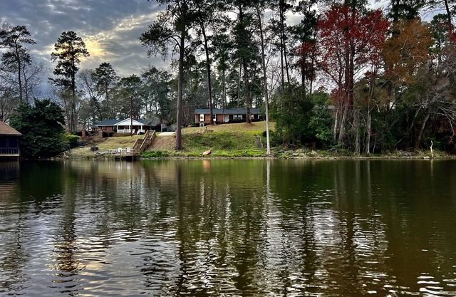 WATER FRONT for MASTERS! Walking Distance to Augusta National Golf Club
