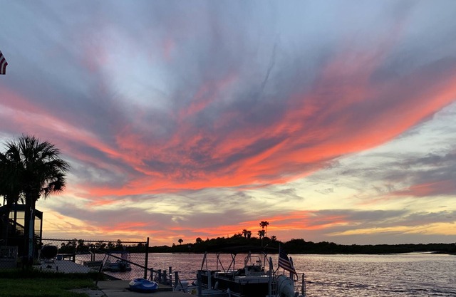 Water Front Home With Amazing Views, Sunsets & a Beach House Feel