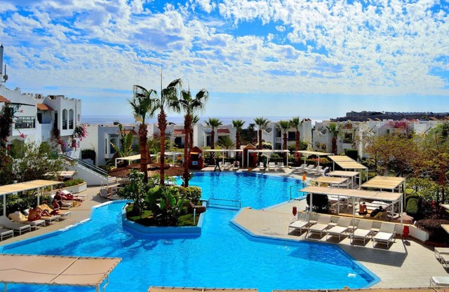 Water Sports Fun in Nautical Room with Outdoor Pool Near Naama Bay Beach