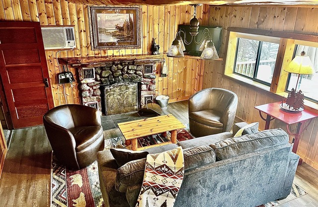Waterfront cabin on Vallecito Lake with WiFi, large deck, & lake views