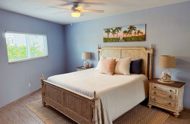 Waterfront Condo w/boat slip on the intercostal!