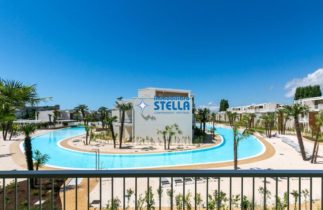 *Wave Island Resort D7 * [ pool & free park ]