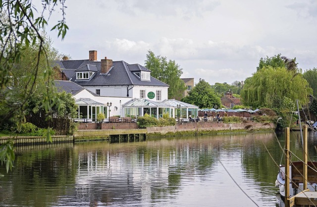 Waveney House Hotel
