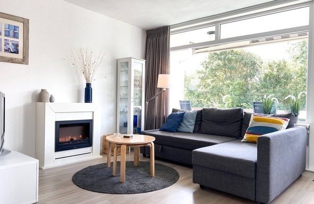 WE05 Holiday apartment to rent in Westkapelle with swimming pool and close to the beach