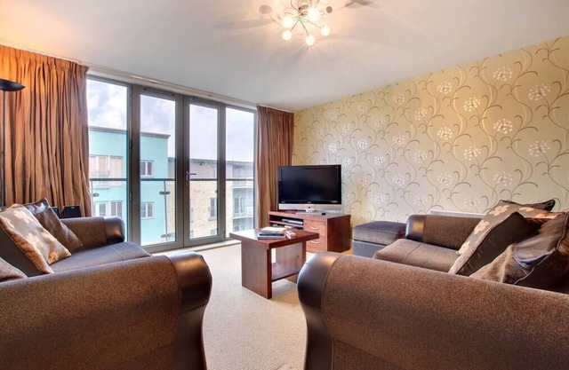 Week2Week Hosted Gateshead Apartment