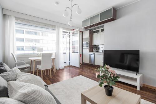 WeHost Modern and Elegant Studio for Four