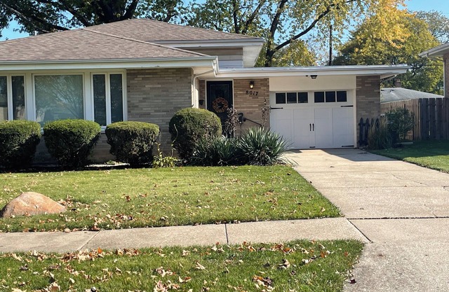 Welcome HOME to those looking to relocate for 3 months this summer.n