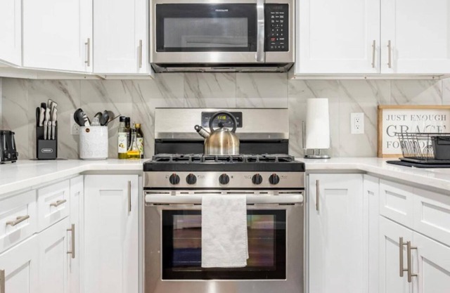 Welcome to our stylish newly built 3bedroom 2 bathroom home