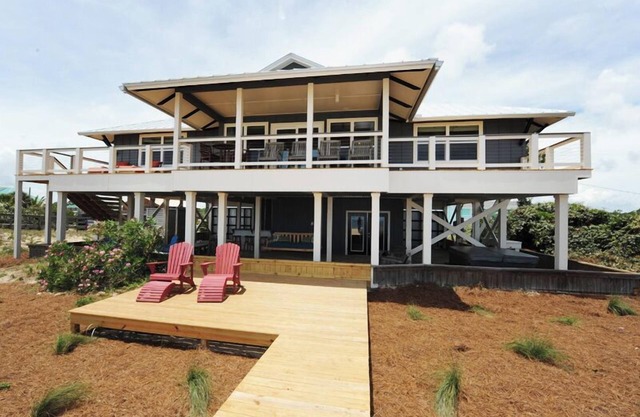 WELCOME TO TEMPTATION ISLAND where your dreams of an amazing vacation become a reality!