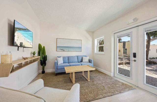 Welcome to The Drift – Your Laid-Back Beach Escape in Cocoa Beach!