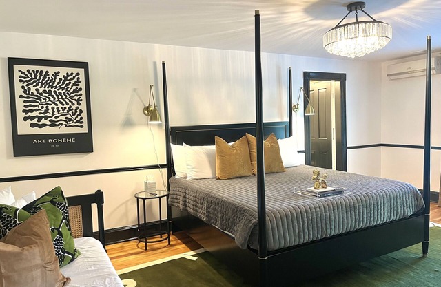Welcome to the newly appointed Everett Estate: Where Modern Luxury Meets Historic Charm