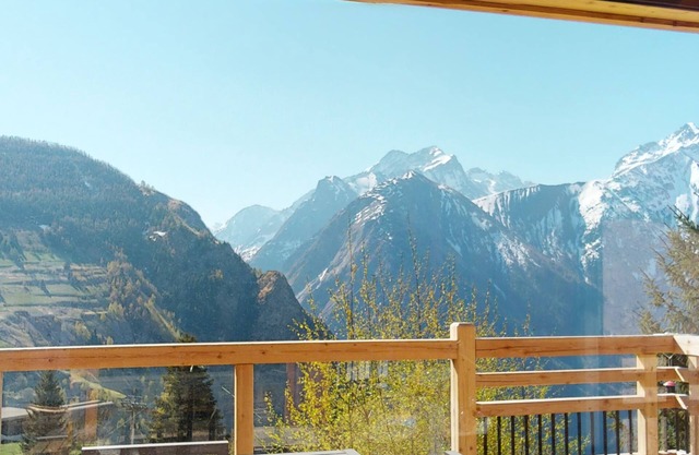 Welcome to White Combs Mountain Lodge , 5 stars, spa, close to lifts and village