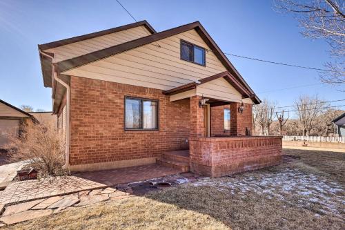Welcoming Cañon City Abode - Walk to River!