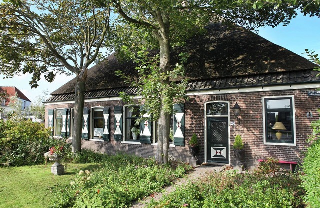 Welcoming Farmhouse with Parking, Terrace, Garden, Barbecue