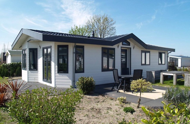 Well-kept chalet not far from the Biesbosch