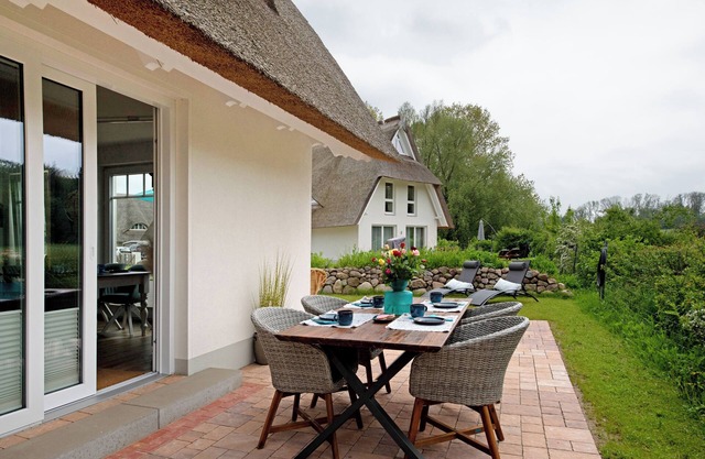 ‘Weltenbummler’ - Holiday paradise close to the beach for relaxation & adventure fo up to 4 people