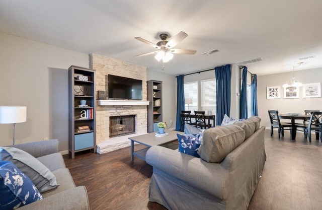 West Austin Extended Stay #2 by AustinGetaways