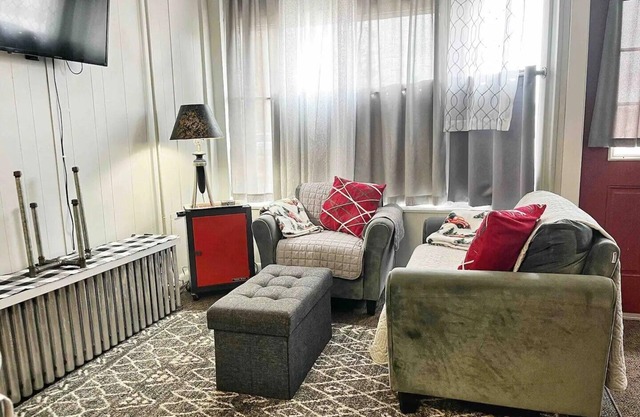West End Stay & Play: Front Unit