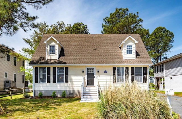 West OC Retreat w/Boat Ramp