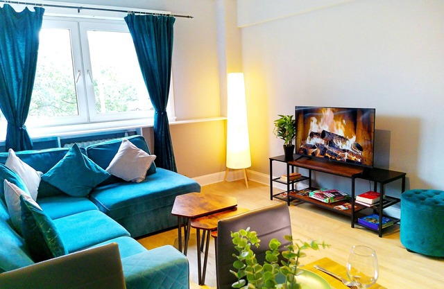 Westfield apartments near Murrayfield stadium