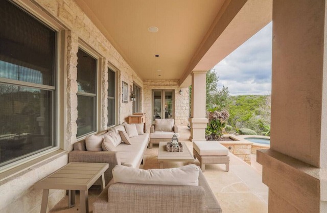 Westlake Austin Oasis, Luxurious family paradise!