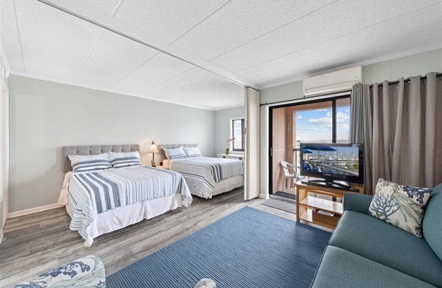 Westward Ho 510 in a Great Downtown OCMD Location!