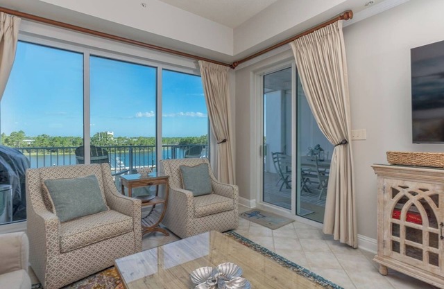 Wharf 321 Orange BeachBalcony w/private grill
