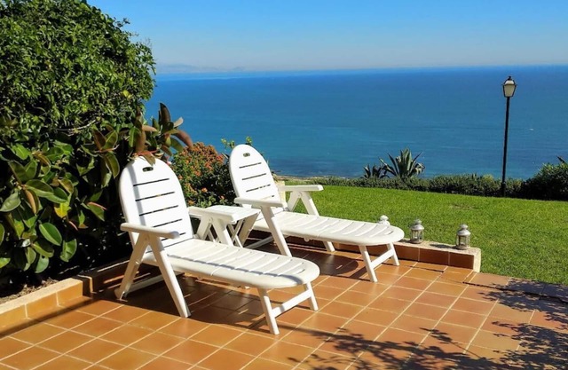 WHERE THE SUN AND THE SEA LIVE/AMAZING VIEW OF 180º OVER THE SEA