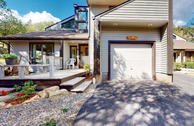 Whispering Pines 323